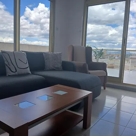 Apartamento Atico Con Vistas Panorámicas Y Gran Terraza *